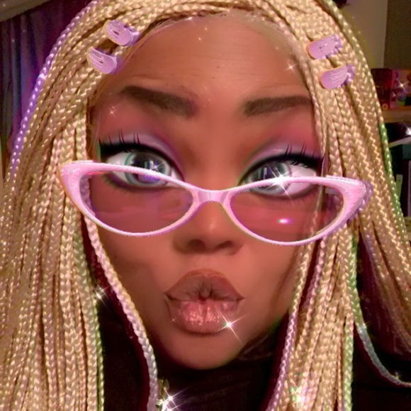 Meet your Posher, Jacqueline - Picture 3 of 3